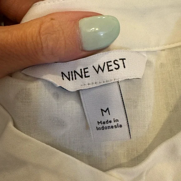 Nine West White Belted Puff Sleeve Eyelet Dress Fit Flare Cottagecore M NEW - Picture 5 of 9